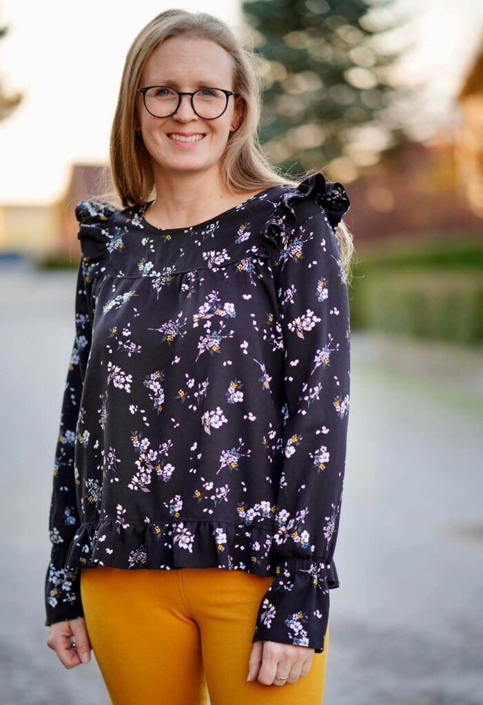 LaNanna Blouse von pedilu | Designbeispiel mit Rüschen von sie.naht